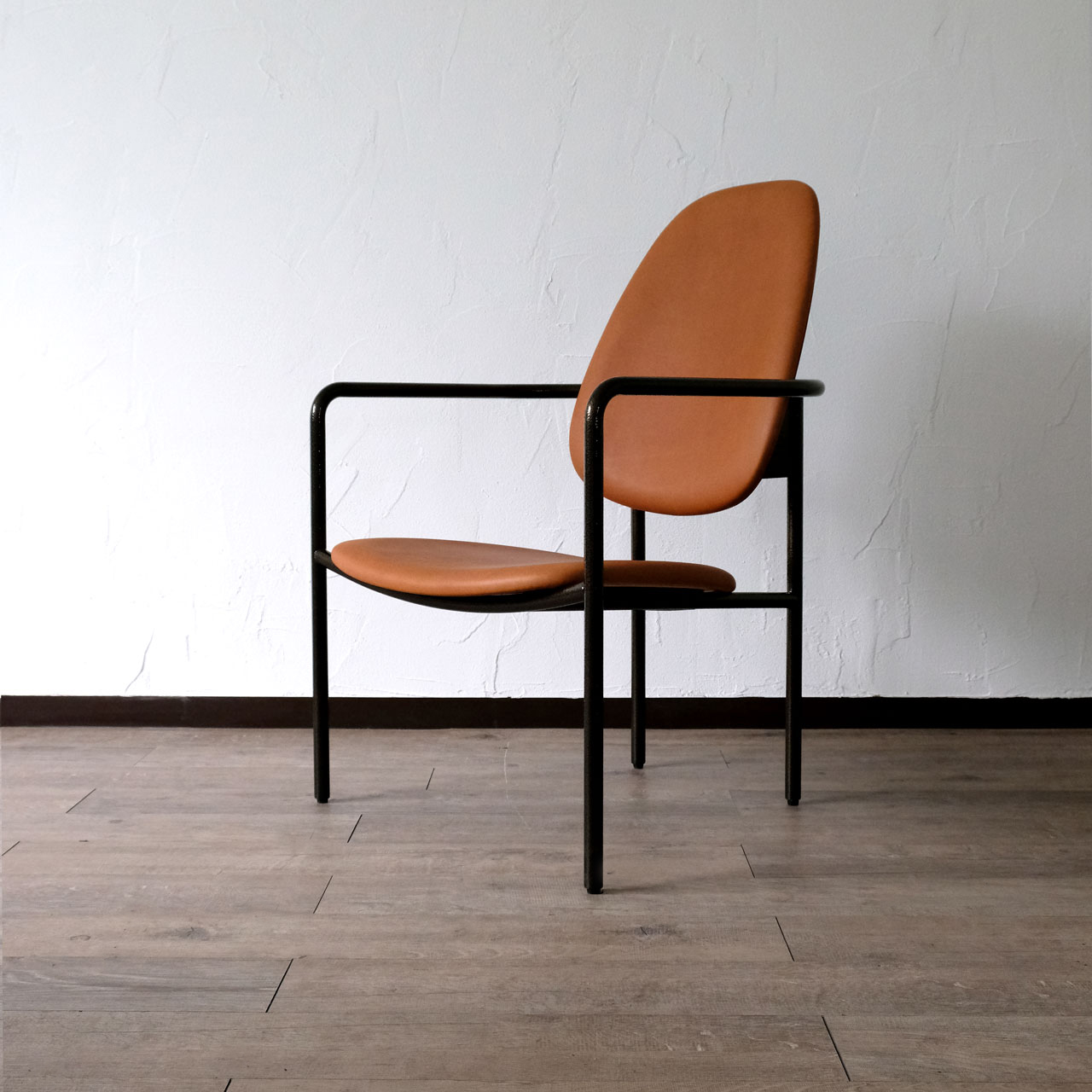 ラウンジチェア Lounge chair｜埼玉県吉川市の町工場 有限会社山口製作所 オリジナル家具デザイン製品