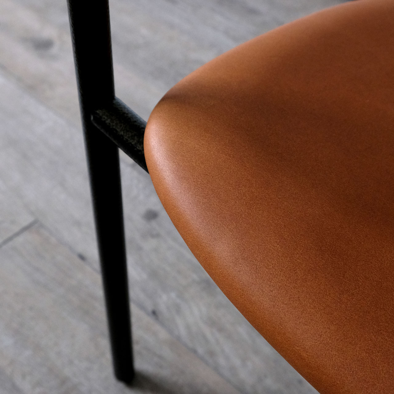 ラウンジチェア Lounge chair｜埼玉県吉川市の町工場 有限会社山口製作所 オリジナル家具デザイン製品